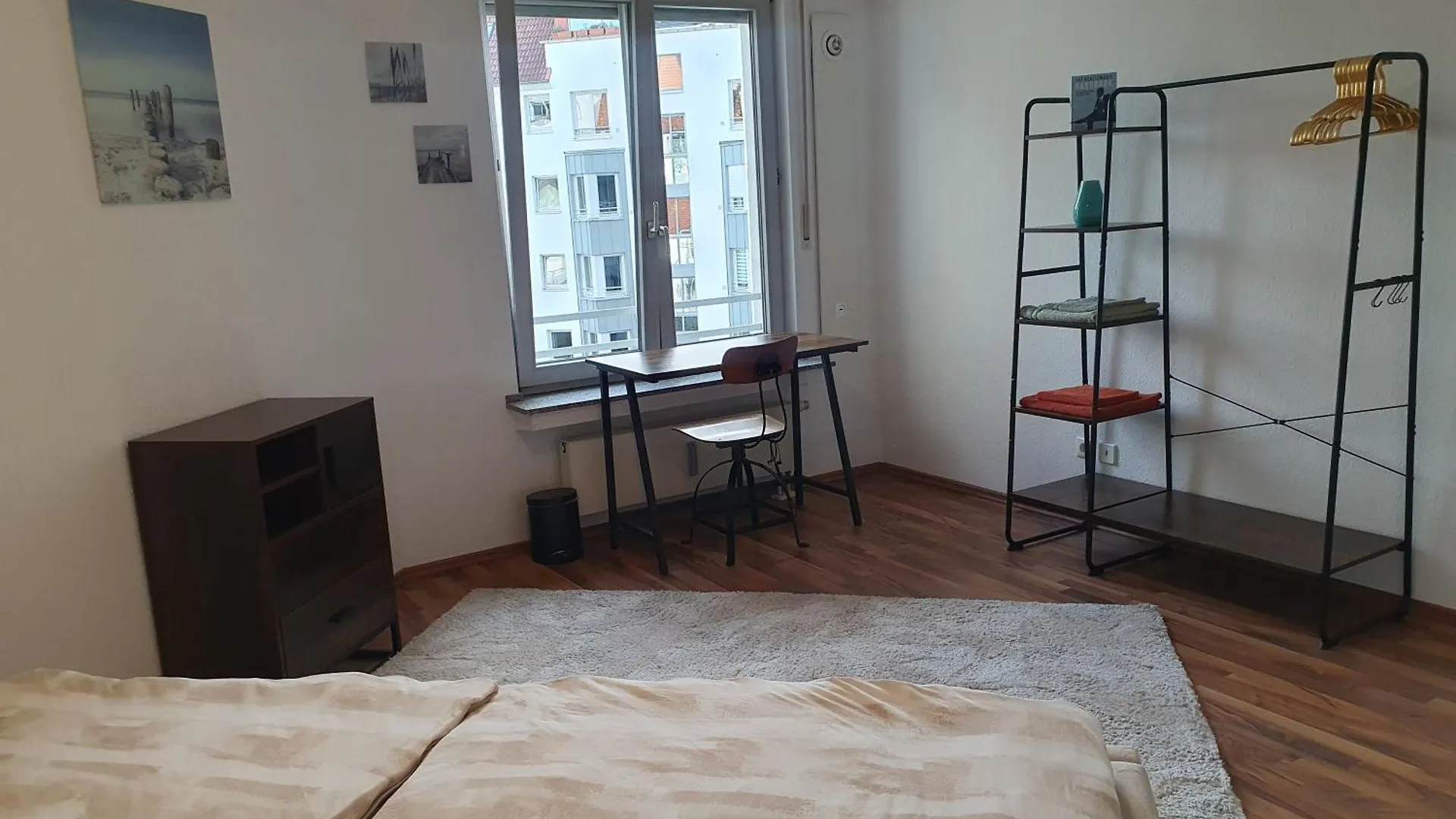 Apartment Stylish, Cosy Flat Close To Cologne City Center